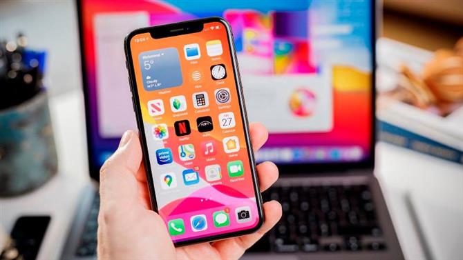 Jak AirPlay z iPhone’a na Maca?