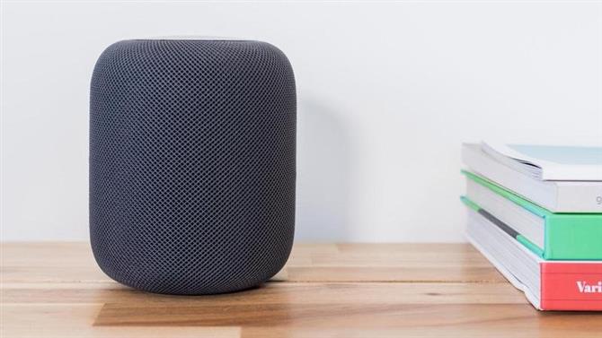 Jak korzystać z interkomu na HomePod, AirPods, iPhonie i innych produktach