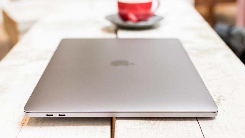 Jak naprawić komputer Mac z migającym znakiem zapytania
