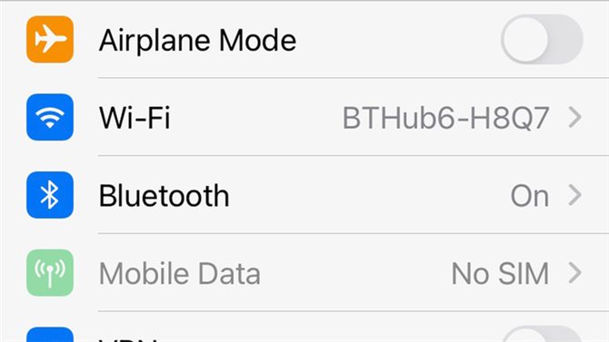 Jak powstrzymać iPhone'a przed przerywaniem połączenia Wi-Fi: Sprawdź ustawienia