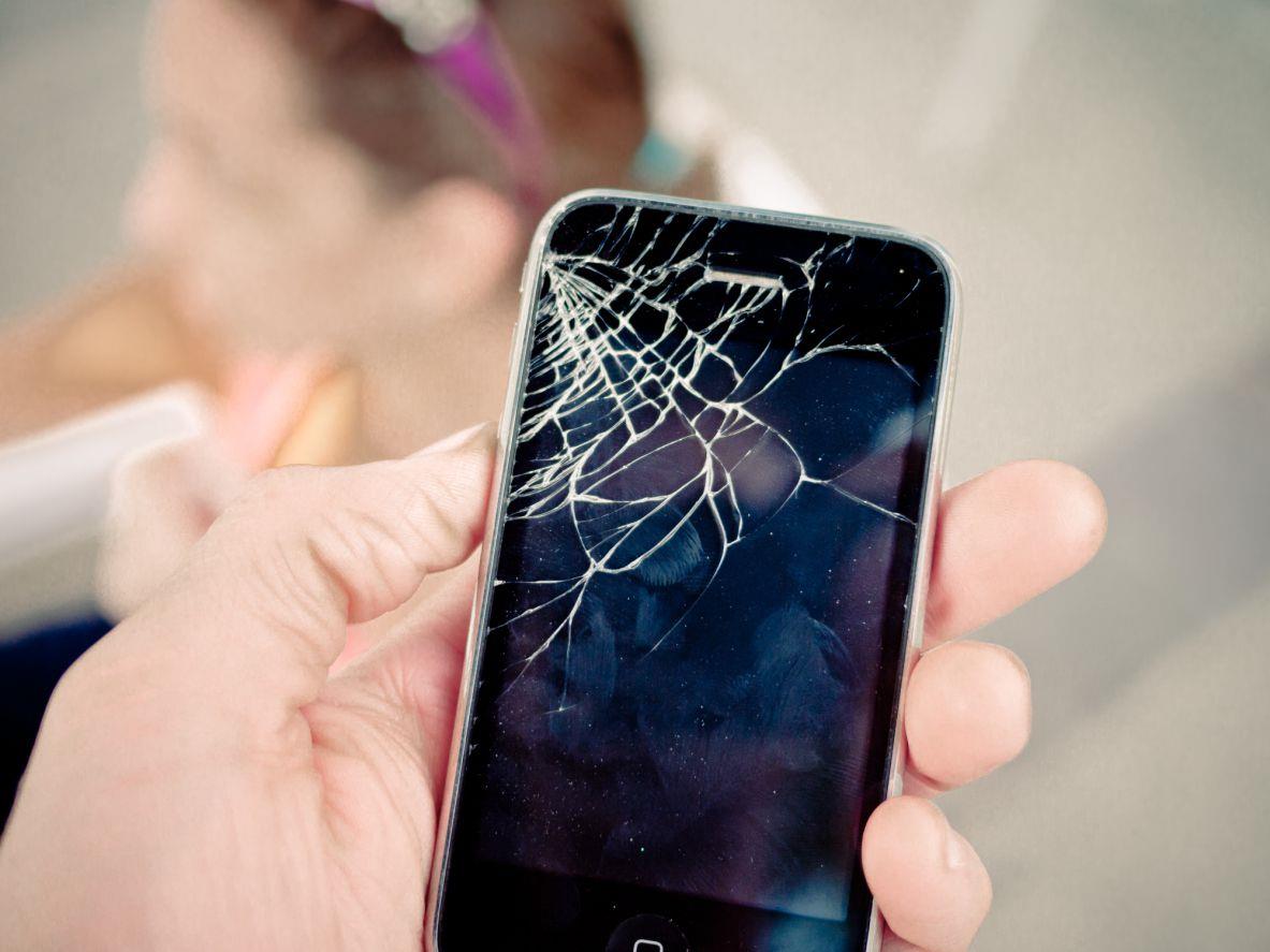 Jak ubezpieczać iPhone’a