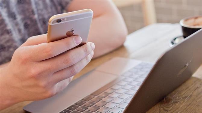 Jak udostępnić Wi-Fi z komputera Mac
