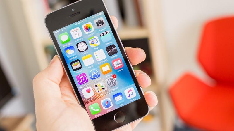 Jak usunąć zdjęcia z iPhone’a