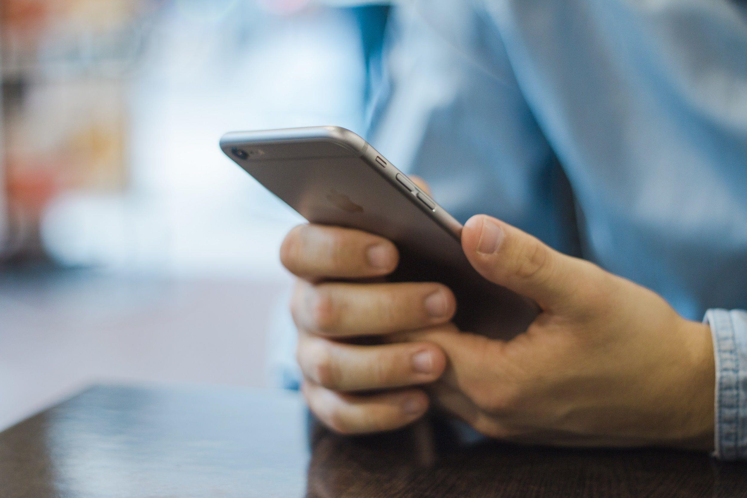 Jak uzyskać dostęp do AirDrop w nowym Centrum sterowania iOS 11