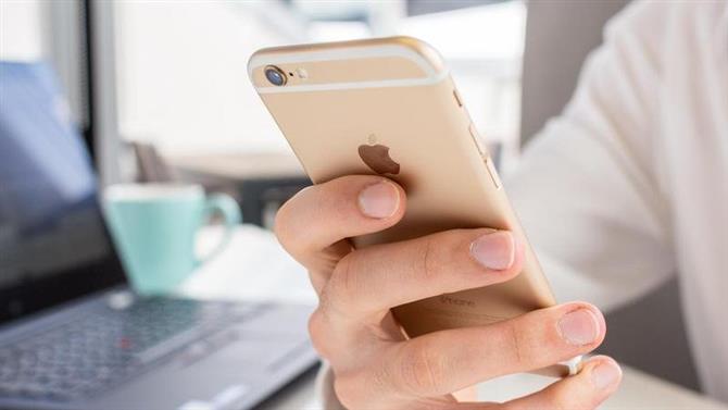 Jak wypisać się z niechcianej poczty w iOS 13
