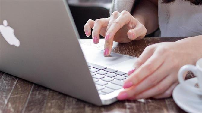 Jak zainstalować system macOS Big Sur lub Catalina na starszym komputerze Mac lub MacBook