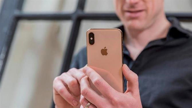 Jak zapisywać zdjęcia z iMessage