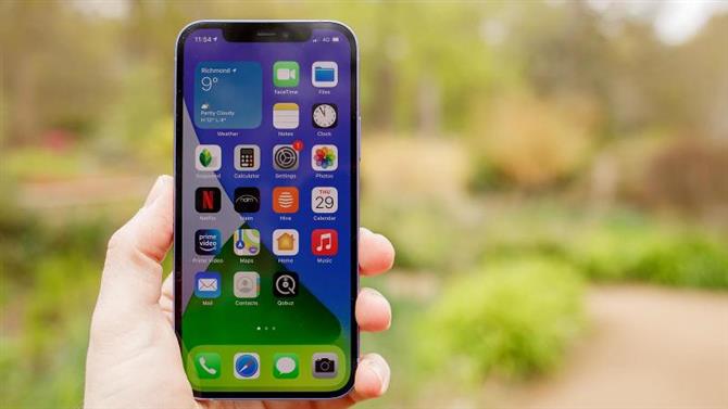 Jak zatrzymać śledzenie Cię przez aplikacje na iPhonie i iPadzie?