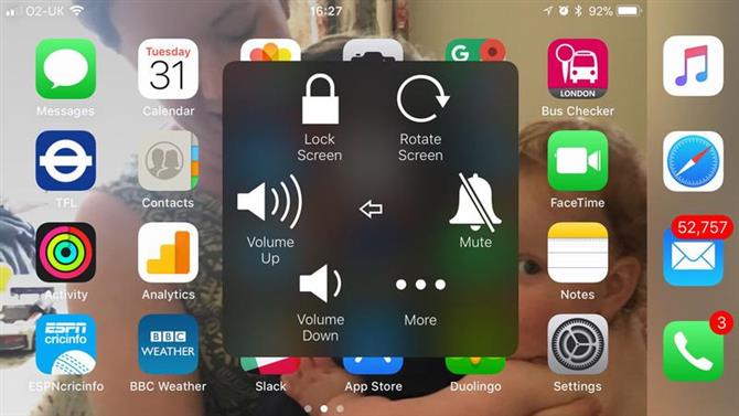 Jak uzyskać przycisk Home na iPhonie X: Urządzenie