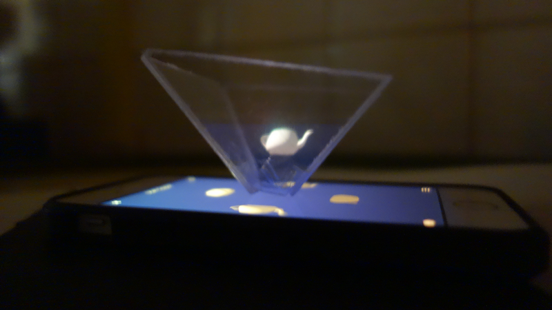 Jak zrobić projektor hologramu iPhone