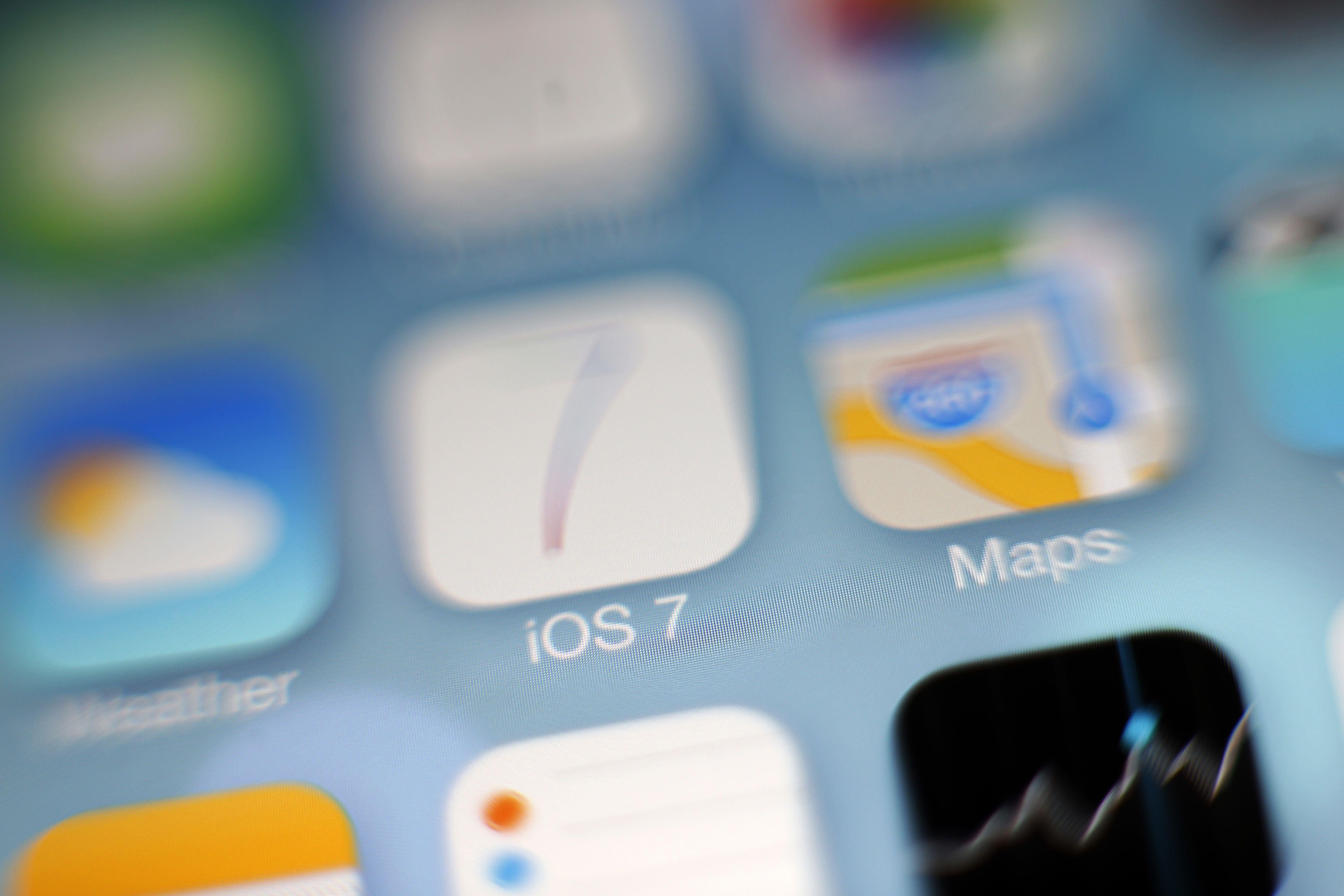Spraw, aby tekst był większy i czytelniejszy w systemie iOS 7